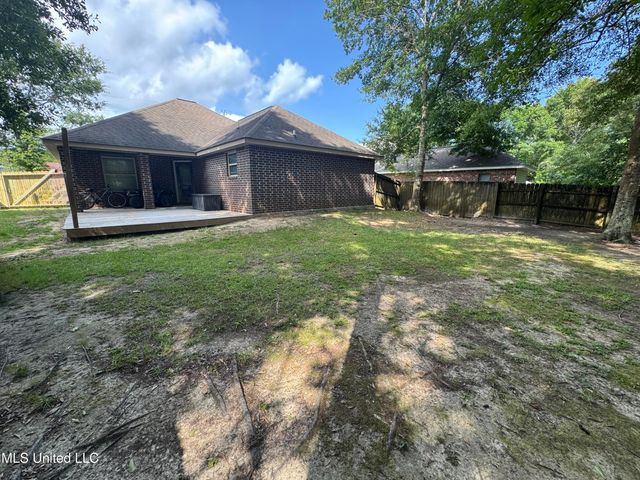9612 Kini Street, Diamondhead, MS 39525
