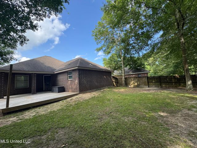 9612 Kini Street, Diamondhead, MS 39525