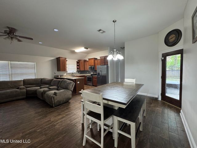 9612 Kini Street, Diamondhead, MS 39525