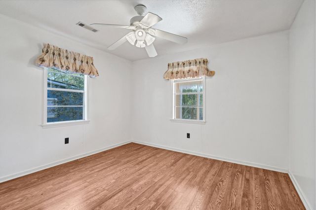 2305 Myrtle Street, Edisto Island, SC 29438