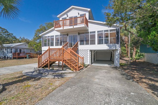 2305 Myrtle Street, Edisto Island, SC 29438