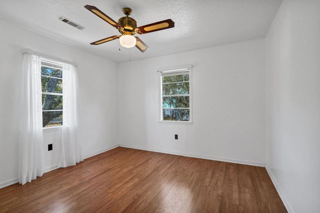 2305 Myrtle Street, Edisto Island, SC 29438
