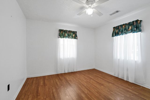 2305 Myrtle Street, Edisto Island, SC 29438