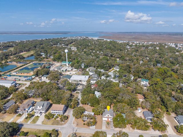 2305 Myrtle Street, Edisto Island, SC 29438