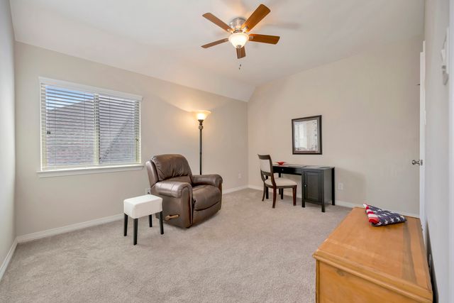 1016 W Bluff Way, Roanoke, TX 76262