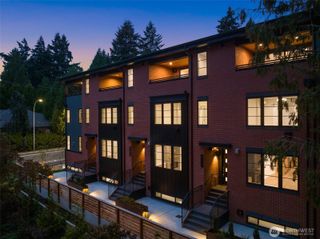 11223 NE 13th Lane, Bellevue, WA 98004