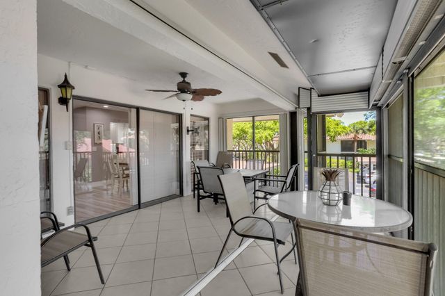 60 Pelican Pointe Drive 201, Delray Beach, FL 33483