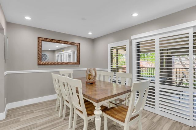 60 Pelican Pointe Drive 201, Delray Beach, FL 33483