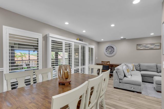 60 Pelican Pointe Drive 201, Delray Beach, FL 33483