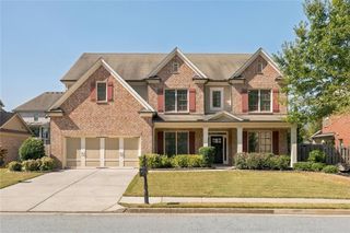 1083 Garner Creek Drive SW, Lilburn, GA 30047