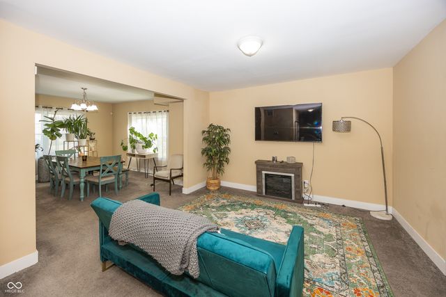 2021 Hillside Avenue, Indianapolis, IN 46218