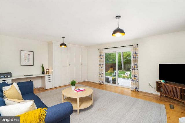 246 WITHERSPOON ST, Princeton, NJ 08542