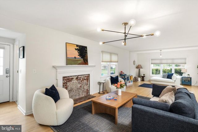 246 WITHERSPOON ST, Princeton, NJ 08542