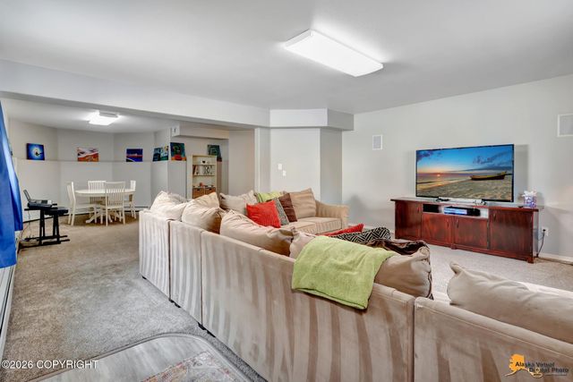 4411 Birch Run Circle, Anchorage, AK 99507