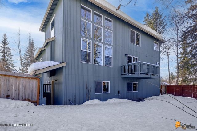 4411 Birch Run Circle, Anchorage, AK 99507