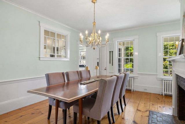 79 Atlantic Avenue, North Hampton, NH 03862