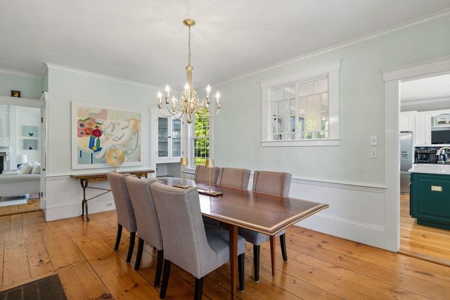 79 Atlantic Avenue, North Hampton, NH 03862