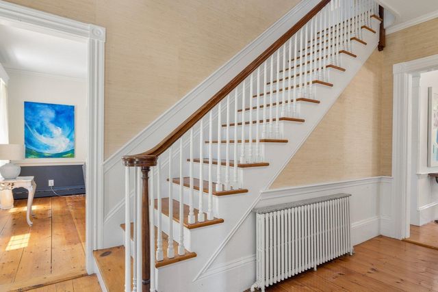 79 Atlantic Avenue, North Hampton, NH 03862
