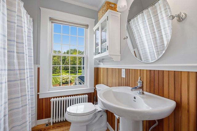 79 Atlantic Avenue, North Hampton, NH 03862