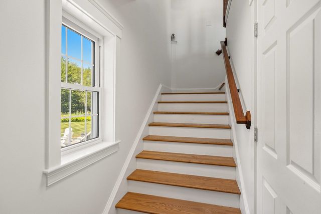 79 Atlantic Avenue, North Hampton, NH 03862