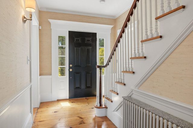 79 Atlantic Avenue, North Hampton, NH 03862