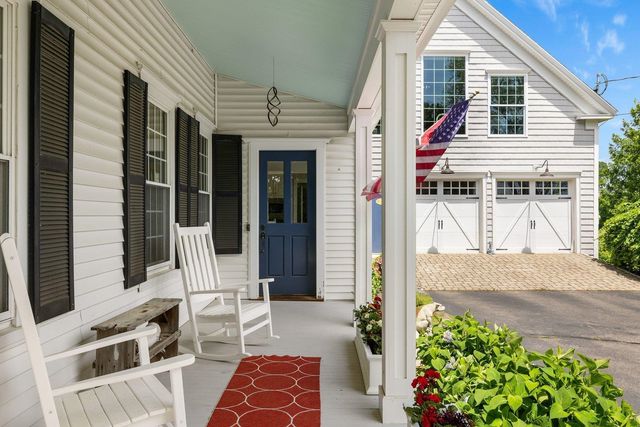 79 Atlantic Avenue, North Hampton, NH 03862
