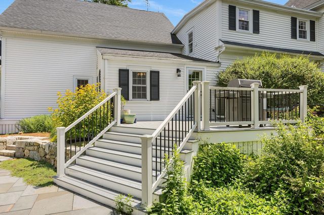 79 Atlantic Avenue, North Hampton, NH 03862