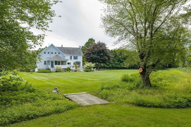 79 Atlantic Avenue, North Hampton, NH 03862