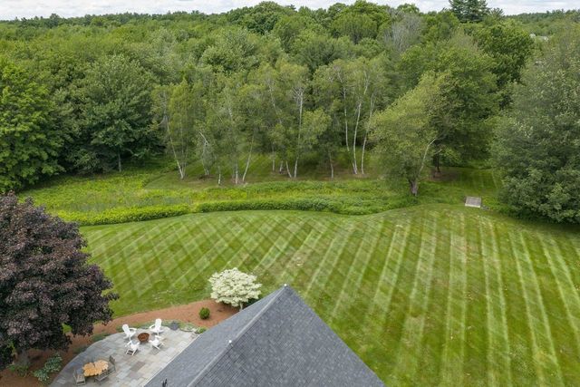 79 Atlantic Avenue, North Hampton, NH 03862