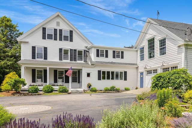 79 Atlantic Avenue, North Hampton, NH 03862