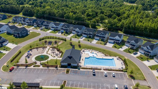 1225 Fiddletree Lane, Woodruff, SC 29388