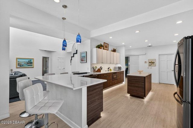 13 Bay Pointe Drive, Ormond Beach, FL 32174