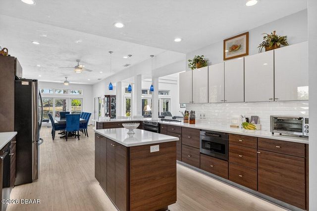 13 Bay Pointe Drive, Ormond Beach, FL 32174