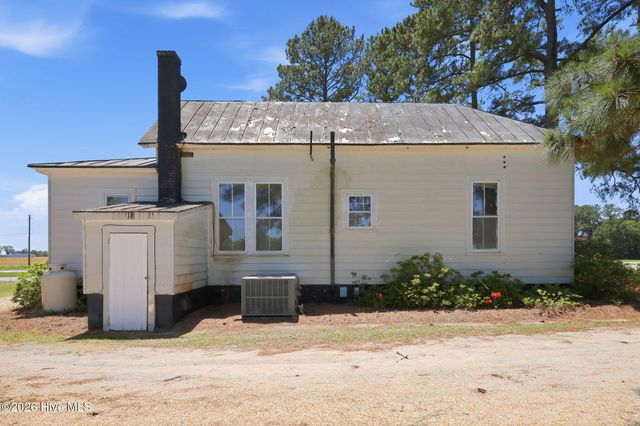 6570 Us Highway 70 E, Kinston, NC 28501