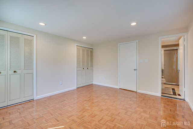 20 Tamarack Road, Franklin, NJ 08873