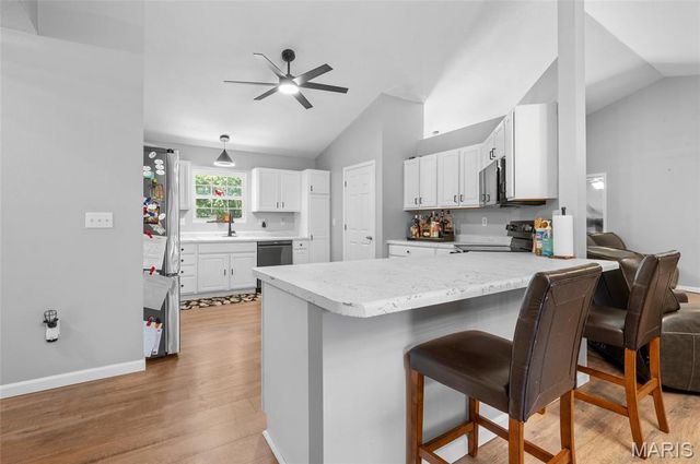 8125 E Mick Road, Edwardsville, IL 62025