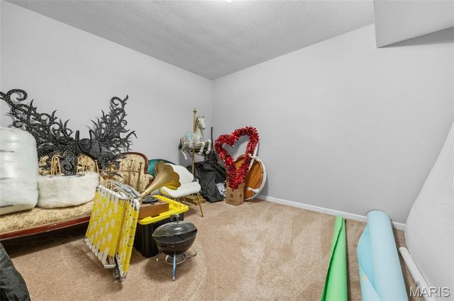 8125 E Mick Road, Edwardsville, IL 62025