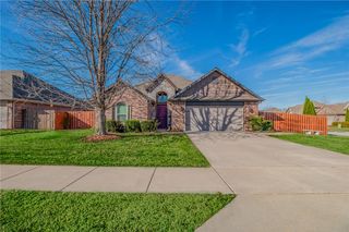 6202 S 58th Street, Rogers, AR 72758