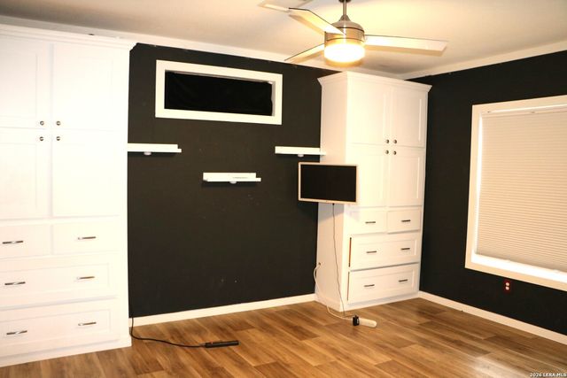 387 private road 1525, Bandera, TX 78003