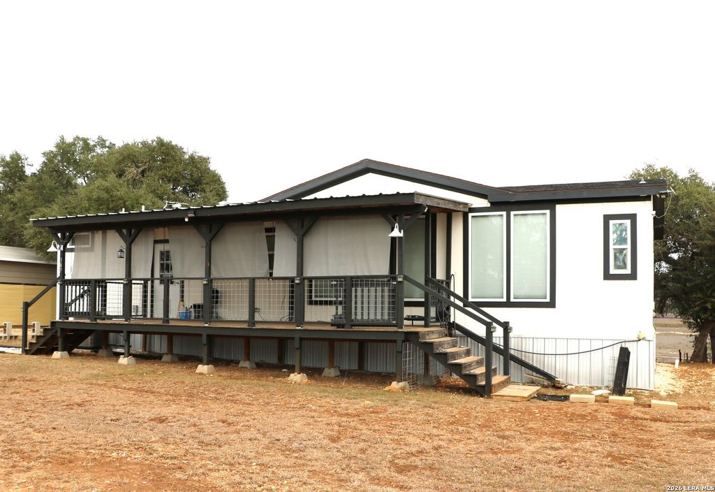 387 private road 1525, Bandera, TX 78003