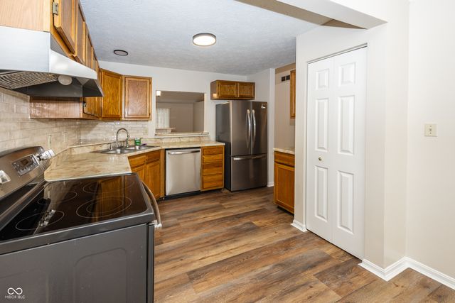 11035 Wismar Drive, Indianapolis, IN 46235