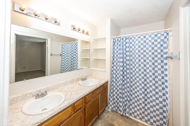 11035 Wismar Drive, Indianapolis, IN 46235