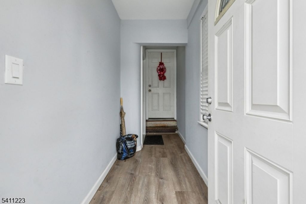 211 Newark Ave, Bloomfield Twp., NJ 07003 — photo 4