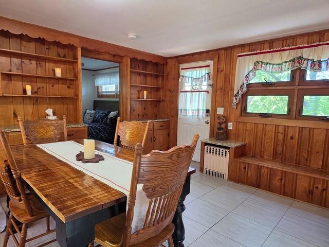 202 Sunnyhill, Lunenburg, MA 01462