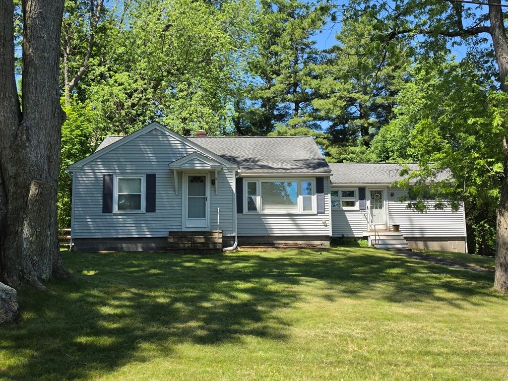 202 Sunnyhill, Lunenburg, MA 01462
