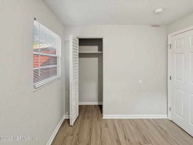 9753 WAYNESBORO Avenue, Jacksonville, FL 32208