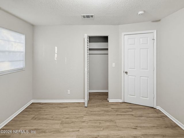 9753 WAYNESBORO Avenue, Jacksonville, FL 32208