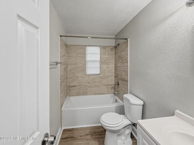 9753 WAYNESBORO Avenue, Jacksonville, FL 32208