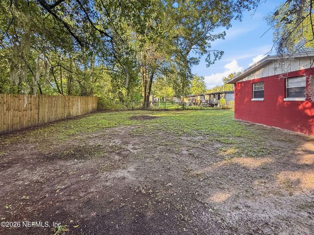 9753 WAYNESBORO Avenue, Jacksonville, FL 32208