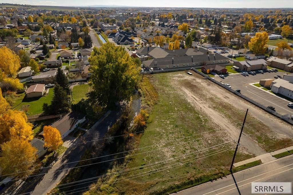 Image 4 of property listing at 401 W 2 N, Rexburg, ID 83440